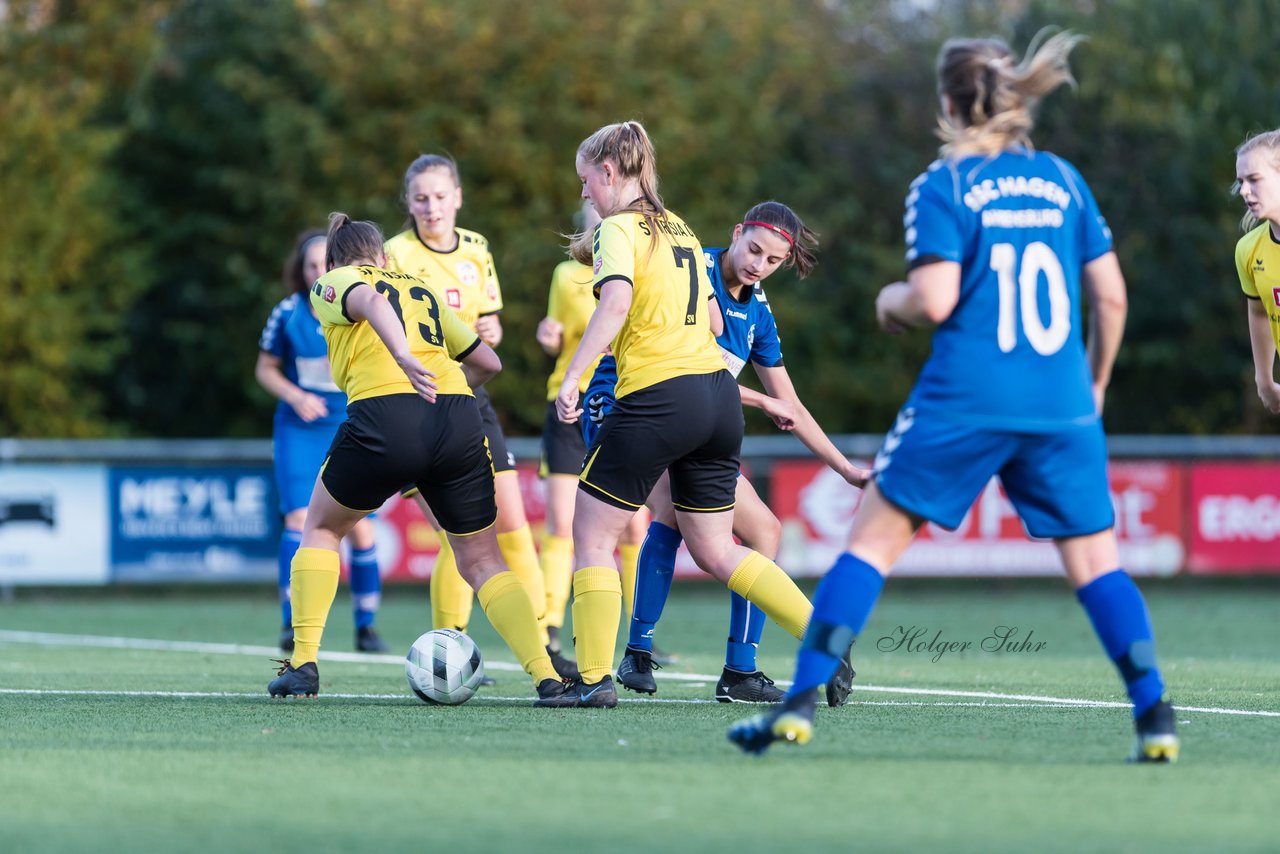 Bild 130 - F SSC Hagen Ahrensburg - SV Frisia 03 Risum-Lindholm : Ergebnis: 2:0